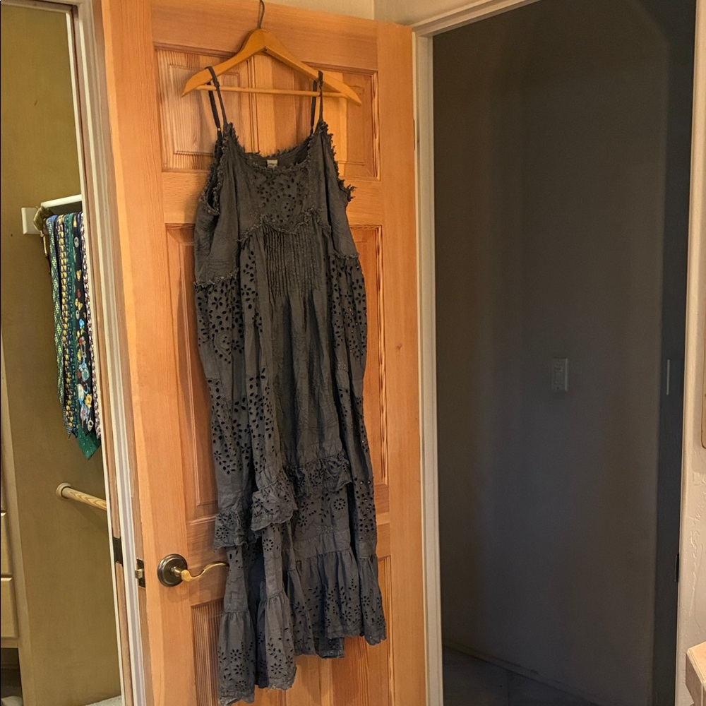 Magnolia Pearl Ozzy Maxi Dress